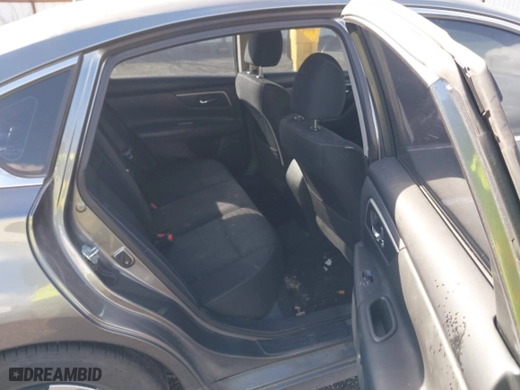 2018 Nissan Altima 2.5 SR with VIN 1N4AL3APXJC123240, listed as a IAAI auction lot 41808689 with 111,920 mi miles. Bid and sale history available at carsss.com. Image 8.