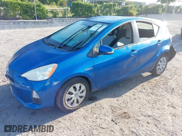 2012 Toyota Prius c One with VIN JTDKDTB34C1026833, listed as a IAAI auction lot 42001552 with 224,426 mi miles. Bid and sale history available at carsss.com. Image 17.