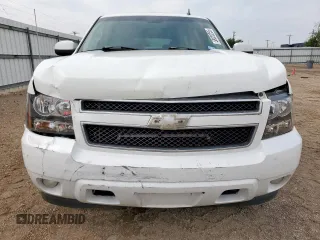 2007 Chevrolet Suburban LTZ with VIN 3GNFC16J07G153658, listed as a Copart auction lot 58020255 with 319,762 mi miles and Salvage title. Bid and sale history available at DreamBid. Image 5.