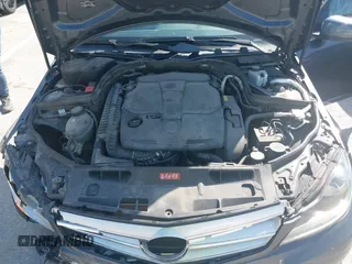 2013 Mercedes-Benz C-Class C 300 Sport with VIN WDDGF8AB4DR270366, listed as a IAAI auction lot 41964712 with 164,398 mi miles. Bid and sale history available at carsss.com. Image 10.