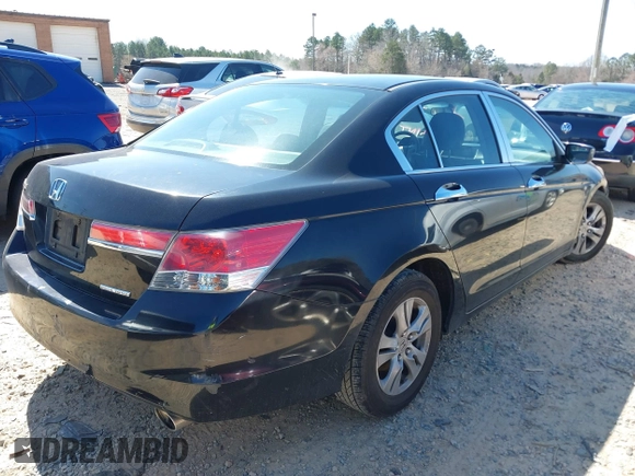2012 Honda Accord SE z VIN 1HGCP2F64CA163282, wystawiony jako IAAI lot #41777461 z przebiegiem 111 975 mil mil oraz . Historia ofert i sprzedaży dostępna na DreamBid. Obrazek 4.
