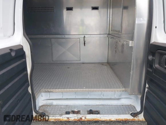2006 Chevrolet Express Cargo with VIN 1GCFG15X661200384, listed as a IAAI auction lot 39232859 with 131,530 mi miles and . Bid and sale history available at DreamBid. Image 8.