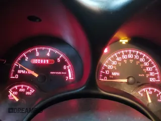 2005 Pontiac Grand Am SE with VIN 1G2NE52E75M198223, listed as a IAAI auction lot 41310937 with 100,889 mi miles. Bid and sale history available at carsss.com. Image 7.