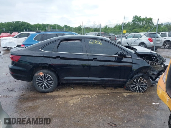 2020 Volkswagen Jetta S z VIN 3VWC57BU6LM085223, wystawiony jako IAAI lot #42562706 z przebiegiem 80 290 mil mil oraz . Historia ofert i sprzedaży dostępna na DreamBid. Obrazek 13.