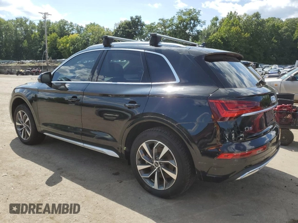 2021 Audi Q5 Premium with VIN WA1AAAFY0M2093580, listed as a Copart auction lot 68907334 with 9,755 mi miles and Salvage Title. Bid and sale history available at carsss.com. Image 2.
