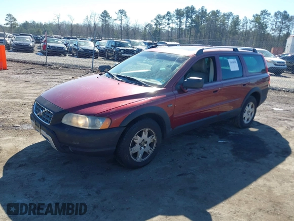 2006 Volvo XC70 with VIN YV4SZ592661225863, listed as a IAAI auction lot 41610978 with 284,602 mi miles. Bid and sale history available at carsss.com. Image 2.