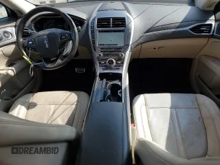 2018 Lincoln MKZ Reserve with VIN 3LN6L5FC4JR609329, listed as a Copart auction lot 66556304 with 48,257 mi miles and Salvage Title. Bid and sale history available at DreamBid. Image 8.