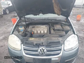2006 Volkswagen Jetta 1.9L TDI with VIN 3VWST71K46M634410, listed as a IAAI auction lot 42333489 with 314,131 mi miles and . Bid and sale history available at DreamBid. Image 10.