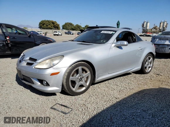 2006 Mercedes-Benz SLK 350 with VIN WDBWK56F96F113561, listed as a Copart auction lot 63230525 with 180,838 mi miles and Clean title. Bid and sale history available at DreamBid. Image 1.