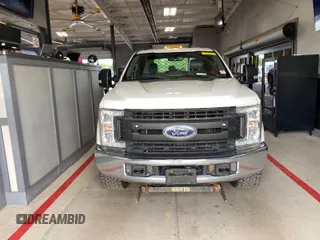 2017 Ford F-250 XLT с VIN 1FT7X2B63HEC89574, выставлен на аукционе IAAI как лот 42843471 с пробегом 184 451 миль миль и . История ставок и продаж доступна на DreamBid. Изображение 24.