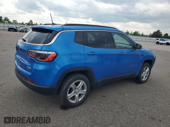 2023 Jeep Compass Latitude z VIN 3C4NJDBN1PT537959, wystawiony jako Copart lot #59963855 z przebiegiem 24 636 mil mil oraz Szkoda całkowita • Salvage title. Historia ofert i sprzedaży dostępna na DreamBid. Obrazek 3.