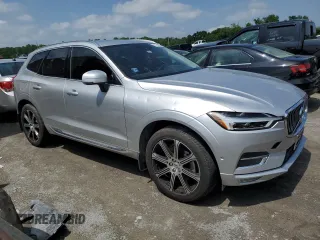 2018 Volvo XC60 Inscription with VIN LYVA22RL7JB083793, listed as a Copart auction lot 55104384 with 85,535 mi miles and . Bid and sale history available at DreamBid. Image 4.