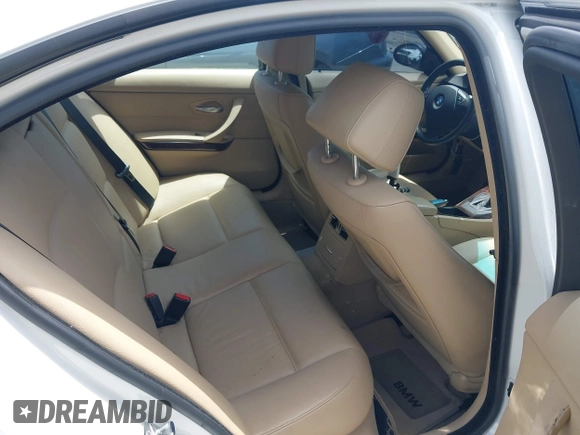 2007 BMW 3 Series 328i with VIN WBAVA33547KX83556, listed as a IAAI auction lot 42302137 with 108,686 mi miles and . Bid and sale history available at DreamBid. Image 8.