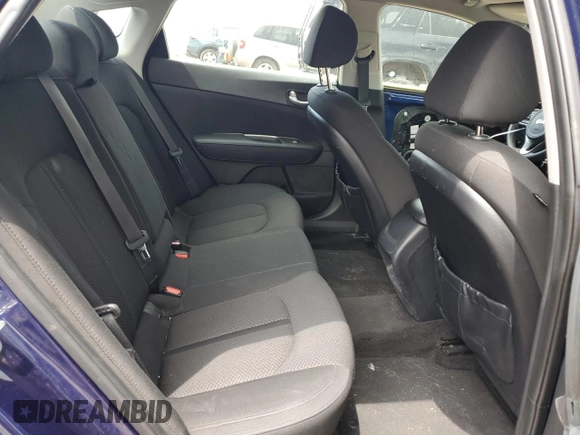 2018 Kia Optima LX z VIN 5XXGT4L37JG250208, wystawiony jako Copart lot #60896115 z przebiegiem 84 775 mil mil oraz Szkoda całkowita • Salvage title. Historia ofert i sprzedaży dostępna na DreamBid. Obrazek 10.