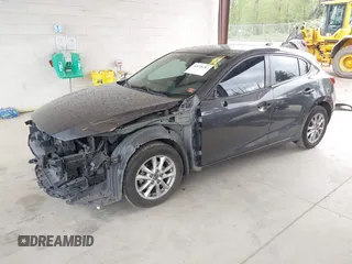2014 Mazda 3 i Touring z VIN JM1BM1L71E1193465, wystawiony jako IAAI lot #42078287 z przebiegiem 144 014 mil mil oraz . Historia ofert i sprzedaży dostępna na DreamBid. Obrazek 2.