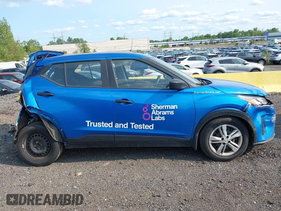 2023 Nissan Kicks S z VIN 3N1CP5BV9PL568018, wystawiony jako IAAI lot #42382781 z przebiegiem 83 069 mil mil oraz . Historia ofert i sprzedaży dostępna na DreamBid. Obrazek 13.