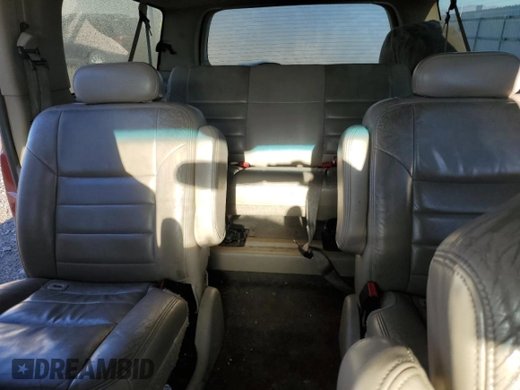 2002 Ford Excursion Limited with VIN 1FMNU43S32EC53880, listed as a Copart auction lot 79093813 with 181,635 mi miles and Clean title. Bid and sale history available at DreamBid. Image 10.