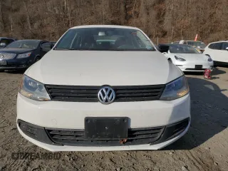 2013 Volkswagen Jetta Sedan S with VIN 3VW2K7AJ8DM265378, listed as a Copart auction lot 87018704 with 65,773 mi miles and Salvage Title. Bid and sale history available at carsss.com. Image 5.