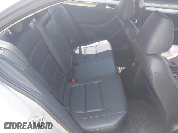 2015 Volkswagen Jetta SE with VIN 3VWD17AJ7FM421327, listed as a IAAI auction lot 42409413 with 150,319 mi miles and . Bid and sale history available at DreamBid. Image 8.