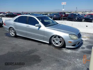 2006 Mercedes-Benz S 500 z VIN WDBNG75J96A474316, wystawiony jako IAAI lot #42319825 z przebiegiem 151 314 mil mil oraz . Historia ofert i sprzedaży dostępna na DreamBid. Obrazek 1.