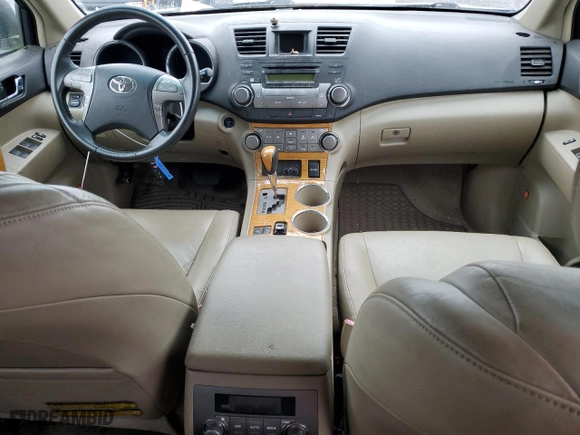 2009 Toyota Highlander Hybrid Limited with VIN JTEEW44A392032727, listed as a Copart auction lot 49737865 with 199,716 mi miles and Clean Title. Bid and sale history available at carsss.com. Image 8.