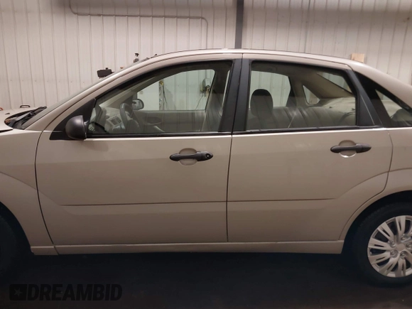 2007 Ford Focus S with VIN 1FAFP34N67W226828, listed as a IAAI auction lot 41457517 with 174,519 mi miles and . Bid and sale history available at DreamBid. Image 15.