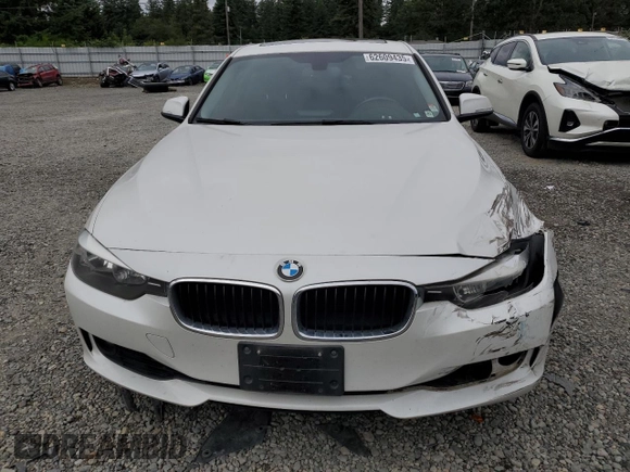 2013 BMW 3 Series 328i with VIN WBA3C1C53DF443745, listed as a Copart auction lot 62609435 with 137,573 mi miles and Salvage title. Bid and sale history available at DreamBid. Image 5.