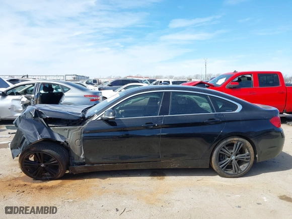 2017 BMW 4 Series 430i with VIN WBA4F7C34HG788201, listed as a IAAI auction lot 41772270 with 71,940 mi miles. Bid and sale history available at carsss.com. Image 14.