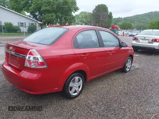 2010 Chevrolet Aveo 1LT with VIN KL1TD5DE3AB050201, listed as a IAAI auction lot 42330603 with 47,898 mi miles and . Bid and sale history available at DreamBid. Image 4.