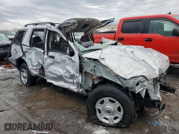 2002 Mercury Mountaineer z VIN 4M2ZU86WX2UJ22053, wystawiony jako Copart lot #43076725 z przebiegiem Nie podano mil oraz Nie do naprawy • Non repairable. Historia ofert i sprzedaży dostępna na DreamBid. Obrazek 4.