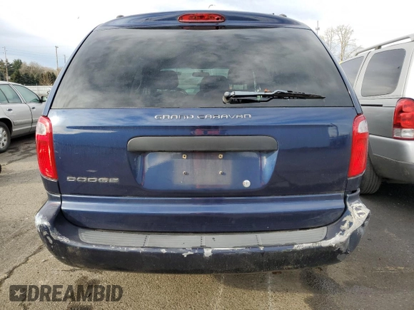 2005 Dodge Caravan SE with VIN 1D4GP24RX5B283570, listed as a Copart auction lot 87555195 with 71,193 mi miles and Salvage Title. Bid and sale history available at DreamBid. Image 6.