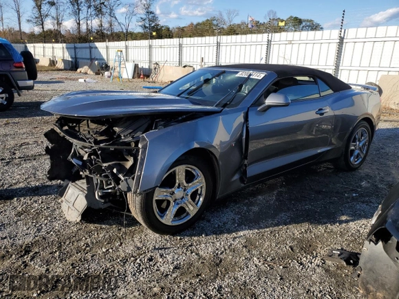 2020 Chevrolet Camaro 1LT with VIN 1G1FB3DX0L0117507, listed as a Copart auction lot 82000414 with 41,645 mi miles and Salvage Title. Bid and sale history available at carsss.com. Image 1.