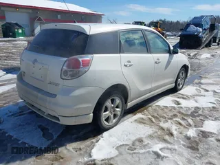 2006 Toyota Matrix STD z VIN 2T1LR32E96C555069, wystawiony jako IAAI lot #41878286 z przebiegiem 143 292 mil mil oraz . Historia ofert i sprzedaży dostępna na DreamBid. Obrazek 4.