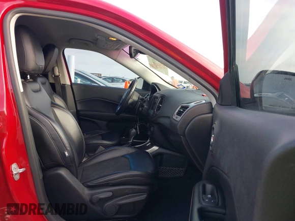 2017 Jeep Compass Latitude с VIN 3C4NJCBB6HT669102, выставлен на аукционе IAAI как лот 42084147 с пробегом 112 972 миль миль и . История ставок и продаж доступна на DreamBid. Изображение 5.