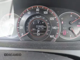 2017 Honda Accord EX-L z VIN 1HGCT2B86HA003754, wystawiony jako IAAI lot #42179062 z przebiegiem 33 689 mil mil oraz . Historia ofert i sprzedaży dostępna na DreamBid. Obrazek 7.