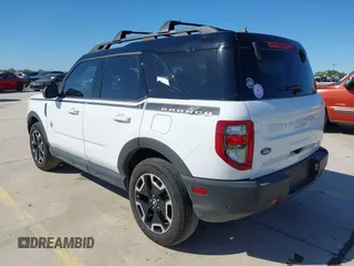 2023 Ford Bronco Sport Outer Banks z VIN 3FMCR9C69PRE08543, wystawiony jako IAAI lot #42086724 z przebiegiem 20 003 mil mil oraz . Historia ofert i sprzedaży dostępna na DreamBid. Obrazek 3.