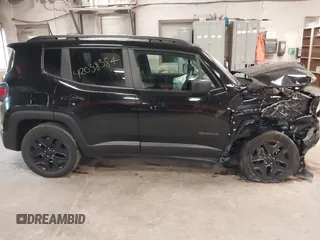 2020 Jeep Renegade Jeepster z VIN ZACNJBAB5LPL21798, wystawiony jako IAAI lot #42038384 z przebiegiem 65 753 mil mil oraz . Historia ofert i sprzedaży dostępna na DreamBid. Obrazek 13.