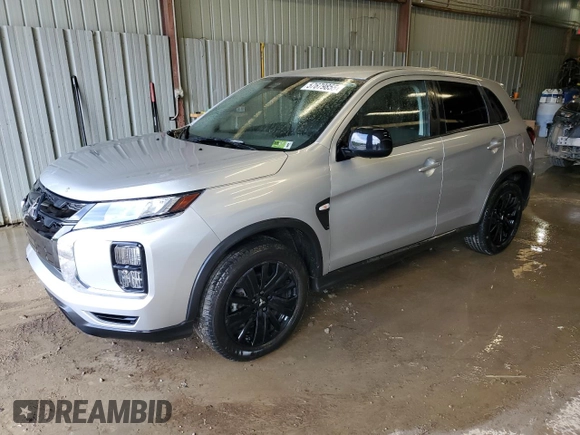2024 Mitsubishi Outlander S z VIN JA4ARUAU3RU011318, wystawiony jako Copart lot #57679855 z przebiegiem 25 882 mil mil oraz Szkoda całkowita • Salvage title. Historia ofert i sprzedaży dostępna na DreamBid. Obrazek 1.