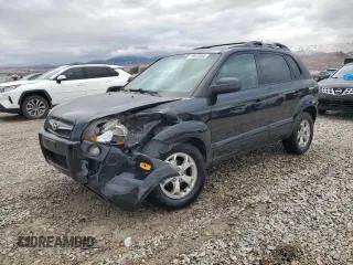 2009 Hyundai Tucson SE with VIN KM8JN72D49U975875, listed as a Copart auction lot 76923954 with 167,155 mi miles and Salvage Title. Bid and sale history available at carsss.com. Image 1.