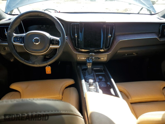 2021 Volvo XC60 Inscription z VIN YV4102RL9M1710816, wystawiony jako Copart lot #45587435 z przebiegiem 50 466 mil mil oraz Szkoda całkowita • Salvage title. Historia ofert i sprzedaży dostępna na DreamBid. Obrazek 8.