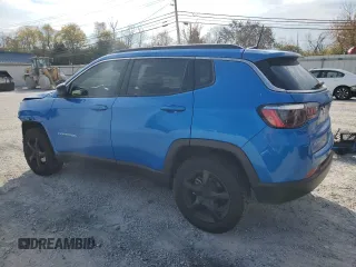 2022 Jeep Compass Altitude with VIN 3C4NJDBB7NT154739, listed as a Copart auction lot 77883524 with 31,863 mi miles and Salvage Title. Bid and sale history available at carsss.com. Image 2.