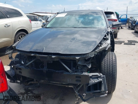 2014 Cadillac CTS Vsport RWD z VIN 1G6AU5S84E0149790, wystawiony jako IAAI lot #42369928 z przebiegiem 96 715 mil mil oraz . Historia ofert i sprzedaży dostępna na DreamBid. Obrazek 12.