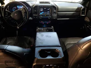 2019 Ford Expedition Limited z VIN 1FMJU2AT9KEA54234, wystawiony jako Copart lot #49464735 z przebiegiem 72 168 mil mil oraz Szkoda całkowita • Salvage title. Historia ofert i sprzedaży dostępna na DreamBid. Obrazek 8.