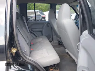 2005 Jeep Liberty Sport with VIN 1J4GK48K65W516500, listed as a IAAI auction lot 42137730 with 117,323 mi miles and . Bid and sale history available at DreamBid. Image 8.