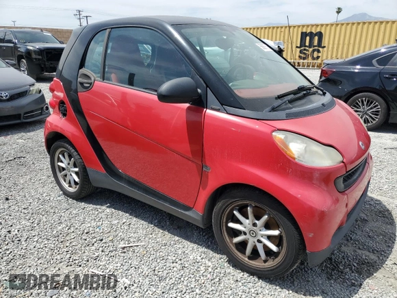 2009 Smart fortwo Pure z VIN WMEEJ31X89K291074, wystawiony jako Copart lot #56897635 z przebiegiem 145 504 mil mil oraz Czysty tytuł • Clean title. Historia ofert i sprzedaży dostępna na DreamBid. Obrazek 4.