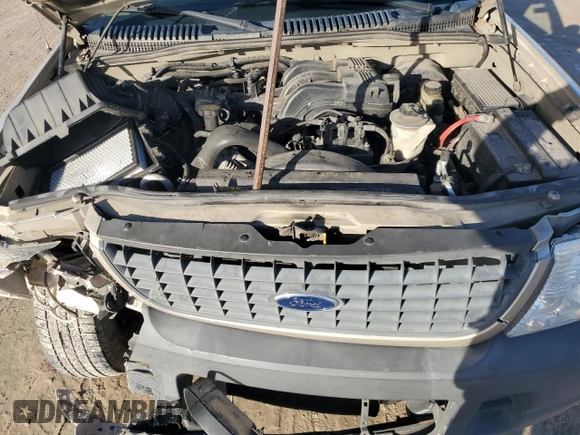 2004 Ford Explorer XLS с VIN 1FMZU72KX4UA99598, выставлен на аукционе Copart как лот 54667785 с пробегом 138 872 миль миль и Списание • Salvage title. История ставок и продаж доступна на DreamBid. Изображение 12.