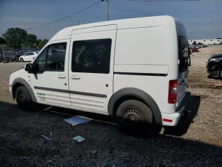 2013 Ford Transit Connect XLT with VIN NM0KS9BN0DT163121, listed as a Copart auction lot 57207704 with 150,042 mi miles and Clean title. Bid and sale history available at DreamBid. Image 2.
