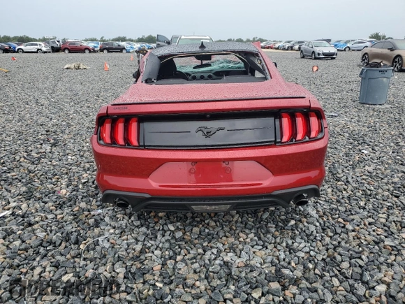 2021 Ford Mustang EcoBoost z VIN 1FA6P8TH3M5117625, wystawiony jako Copart lot #59070425 z przebiegiem Nie podano mil oraz Nie do naprawy • Non repairable. Historia ofert i sprzedaży dostępna na DreamBid. Obrazek 6.