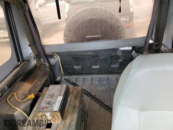 1993 Jeep Wrangler "S" with VIN 1J4FY19P6PP250248, listed as a Copart auction lot 74996514 with 110,656 mi miles and Non Repairable. Bid and sale history available at carsss.com. Image 10.