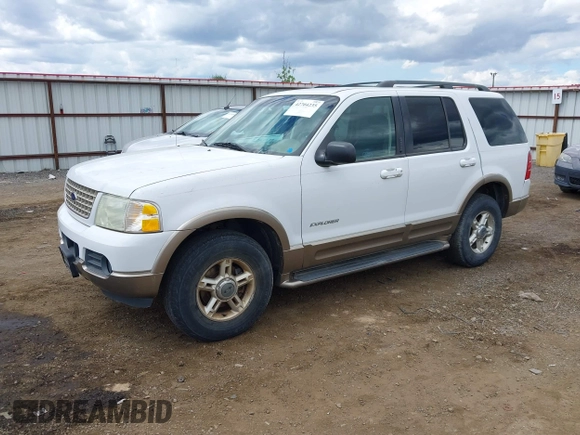 2002 Ford Explorer Eddie Bauer z VIN 1FMZU64W02ZC72927, wystawiony jako IAAI lot #42704235 z przebiegiem 126 317 mil mil oraz . Historia ofert i sprzedaży dostępna na DreamBid. Obrazek 2.